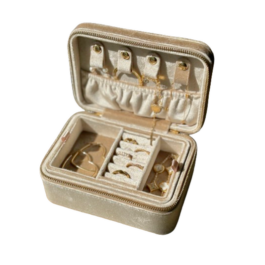 Aurae Jewelry Case